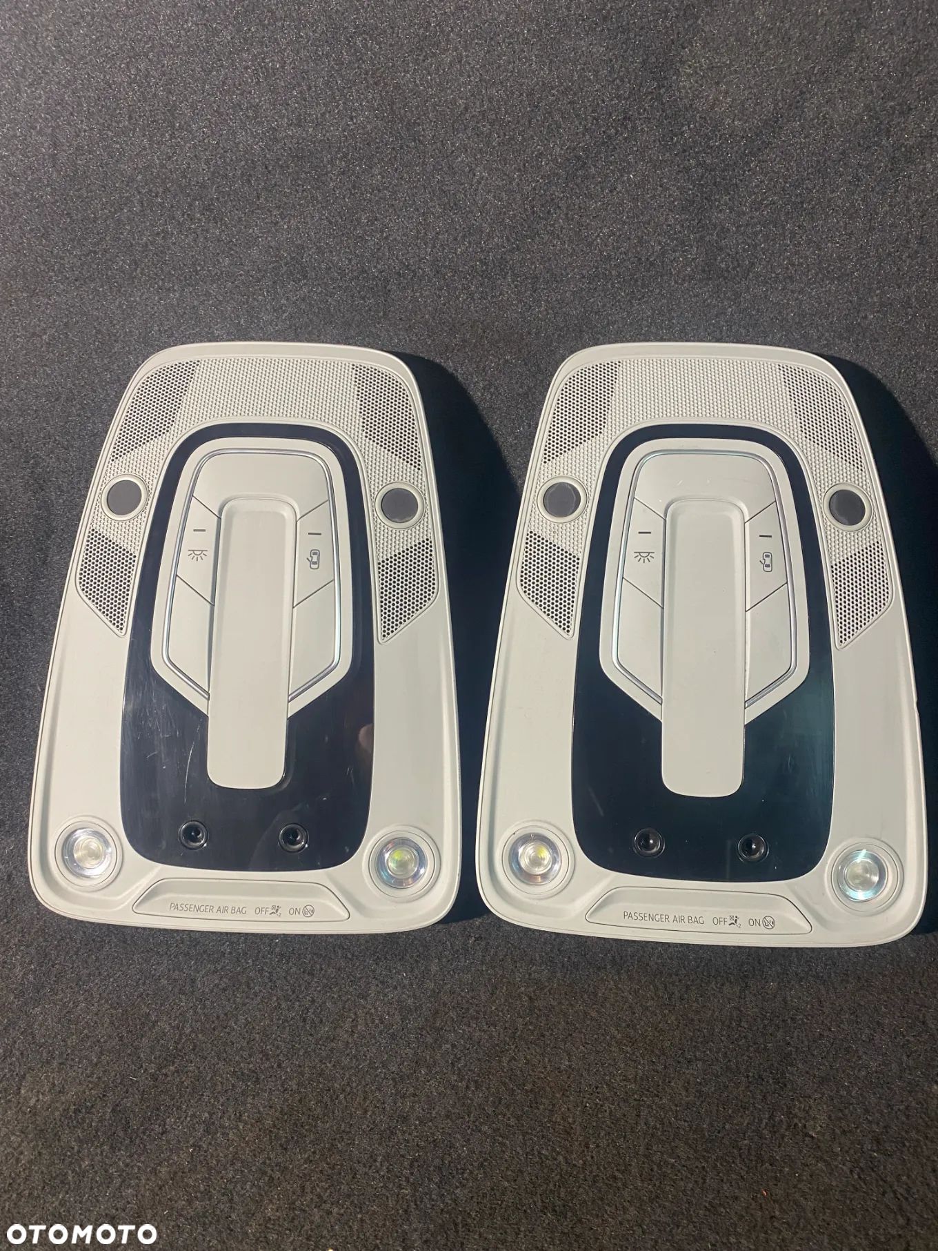 AUDI A4 B9 lampka podsufitki oświetlenie wnętrza 8W0947135D - 1