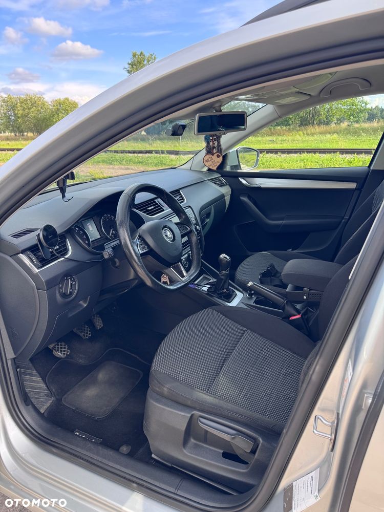Skoda Octavia 2.0 TDI Ambition - 12