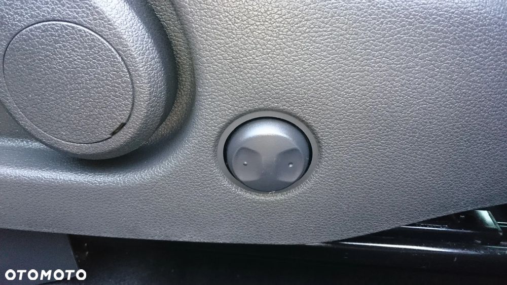 Hyundai Tucson 1.6 GDI BlueDrive Style 2WD - 32