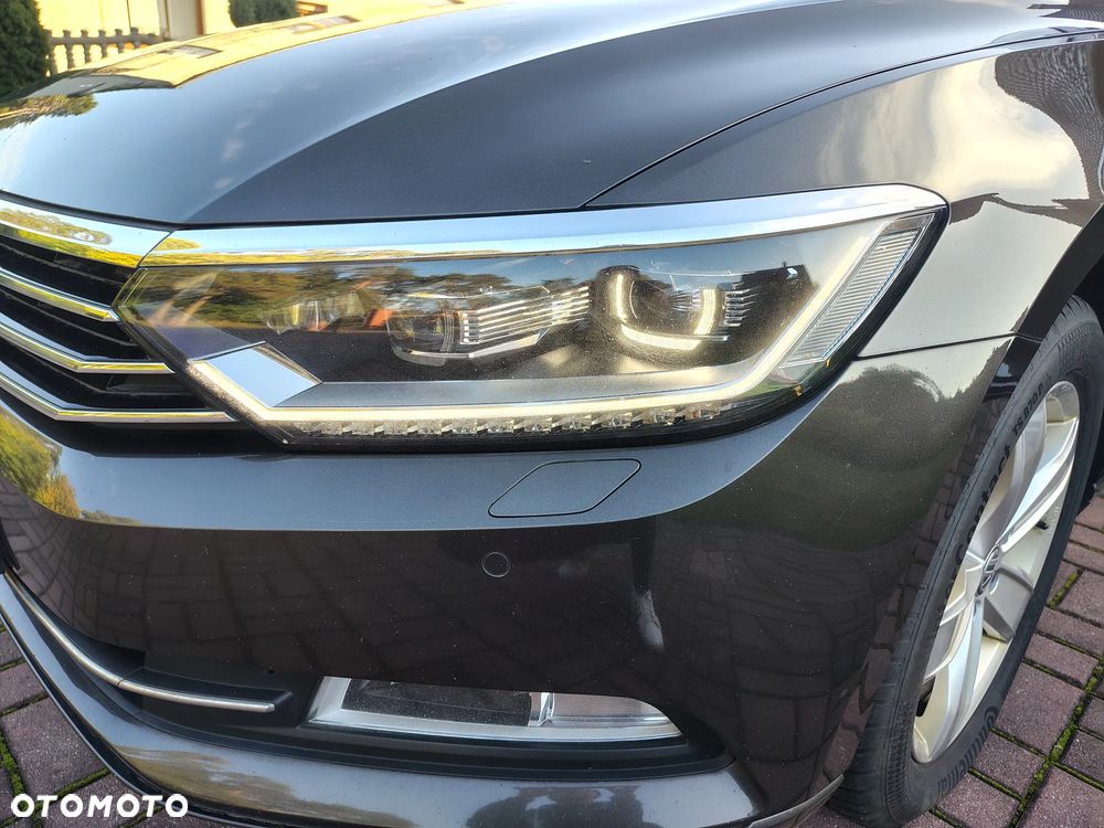 Volkswagen Passat 2.0 TDI (BlueMotion Technology) Comfortline - 30