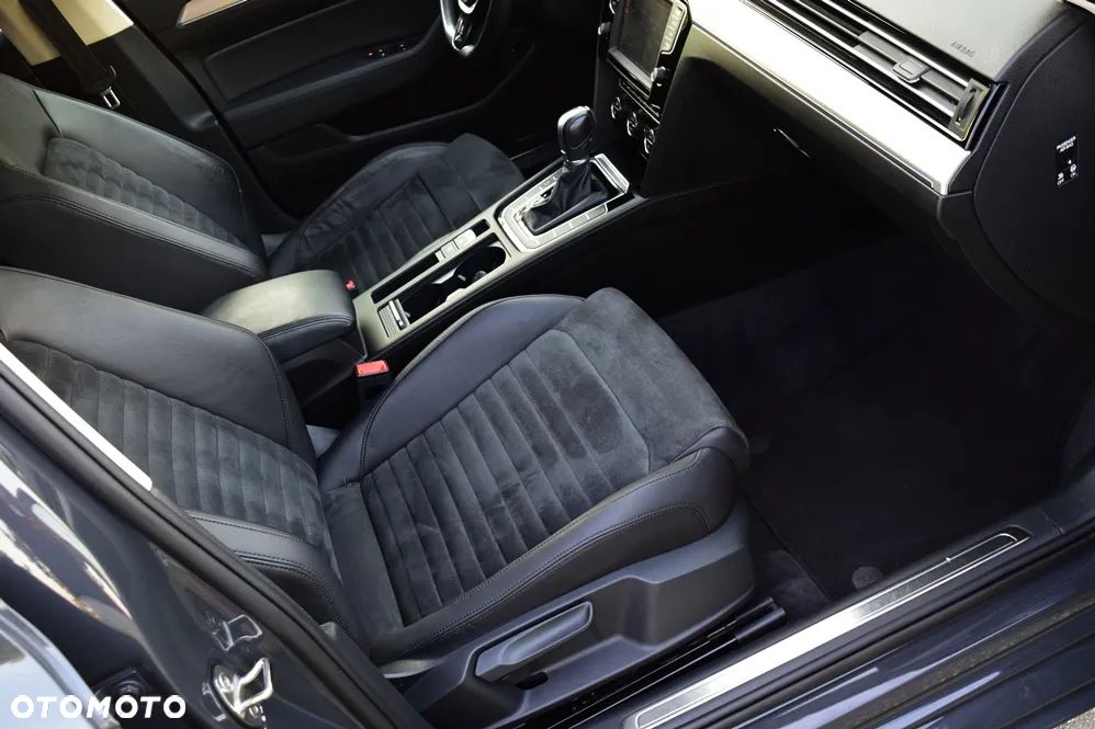 Volkswagen Passat 2.0 TDI BMT Highline DSG - 17