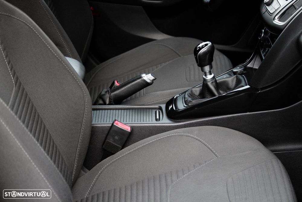 Ford Focus SW 1.5 TDCi Titanium - 18