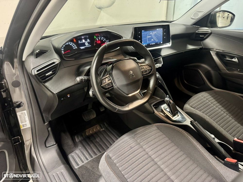 Peugeot 2008 1.2 PureTech Active Pack EAT8 - 20