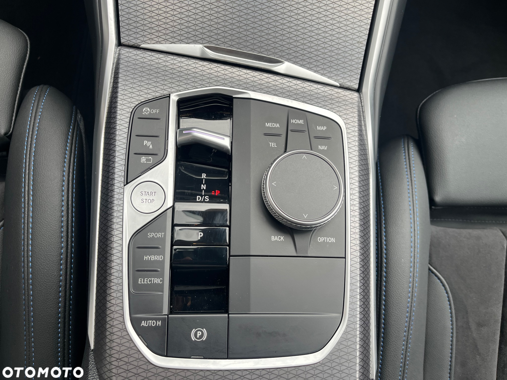 BMW Seria 3 330e M Sport sport - 17