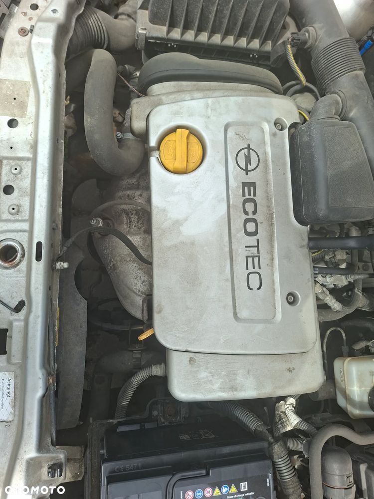 Opel Astra 1.6 Comfort / Cool - 11