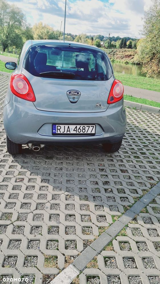 Ford KA 1.2 Titanium (air2) - 21