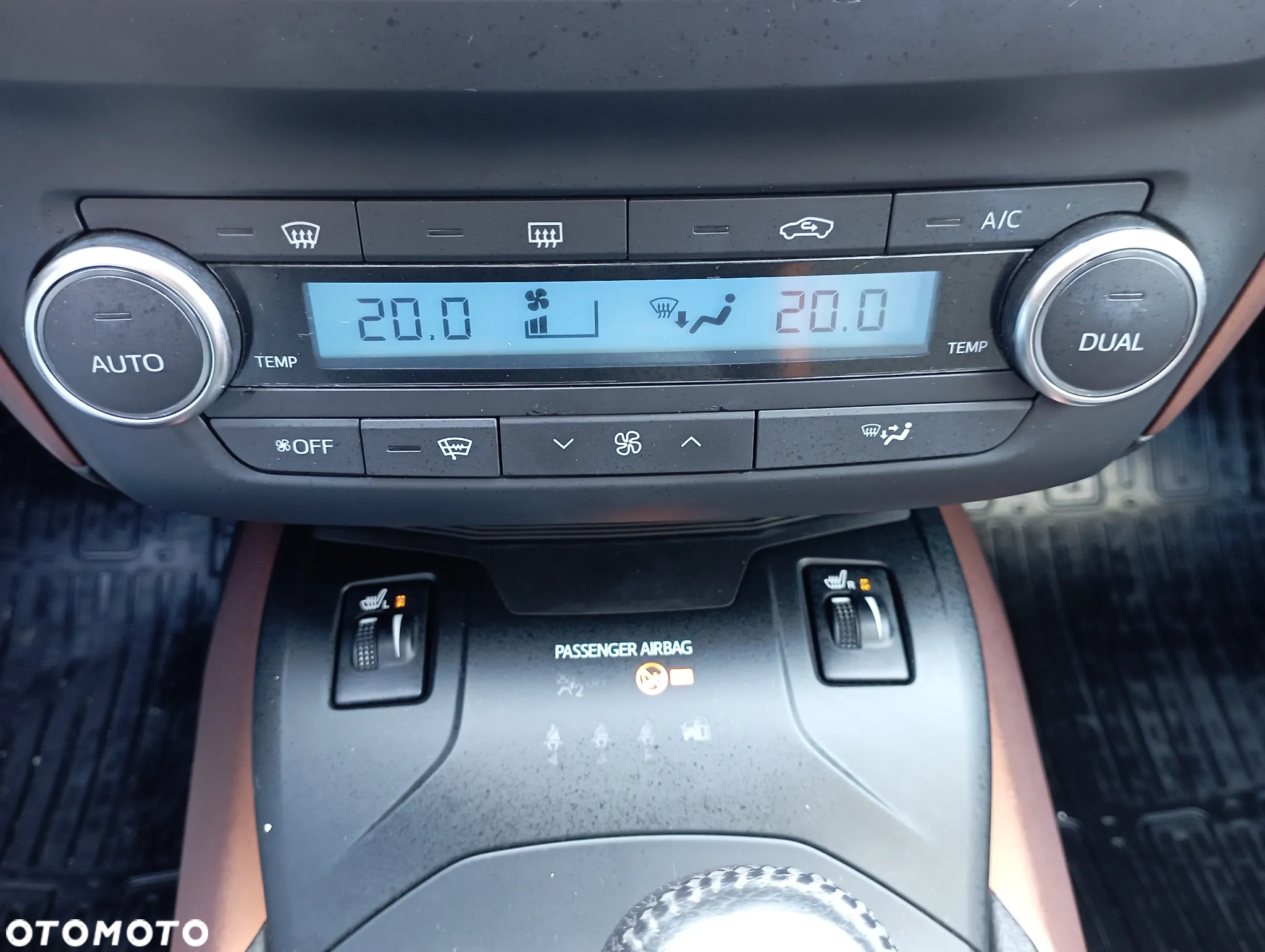 Toyota Avensis 2.0 Prestige MS - 14