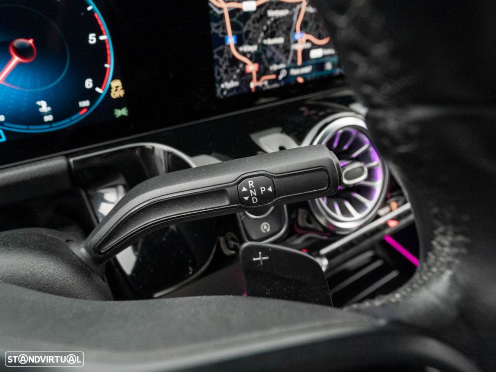 Mercedes-Benz GLA 200 d Style - 22