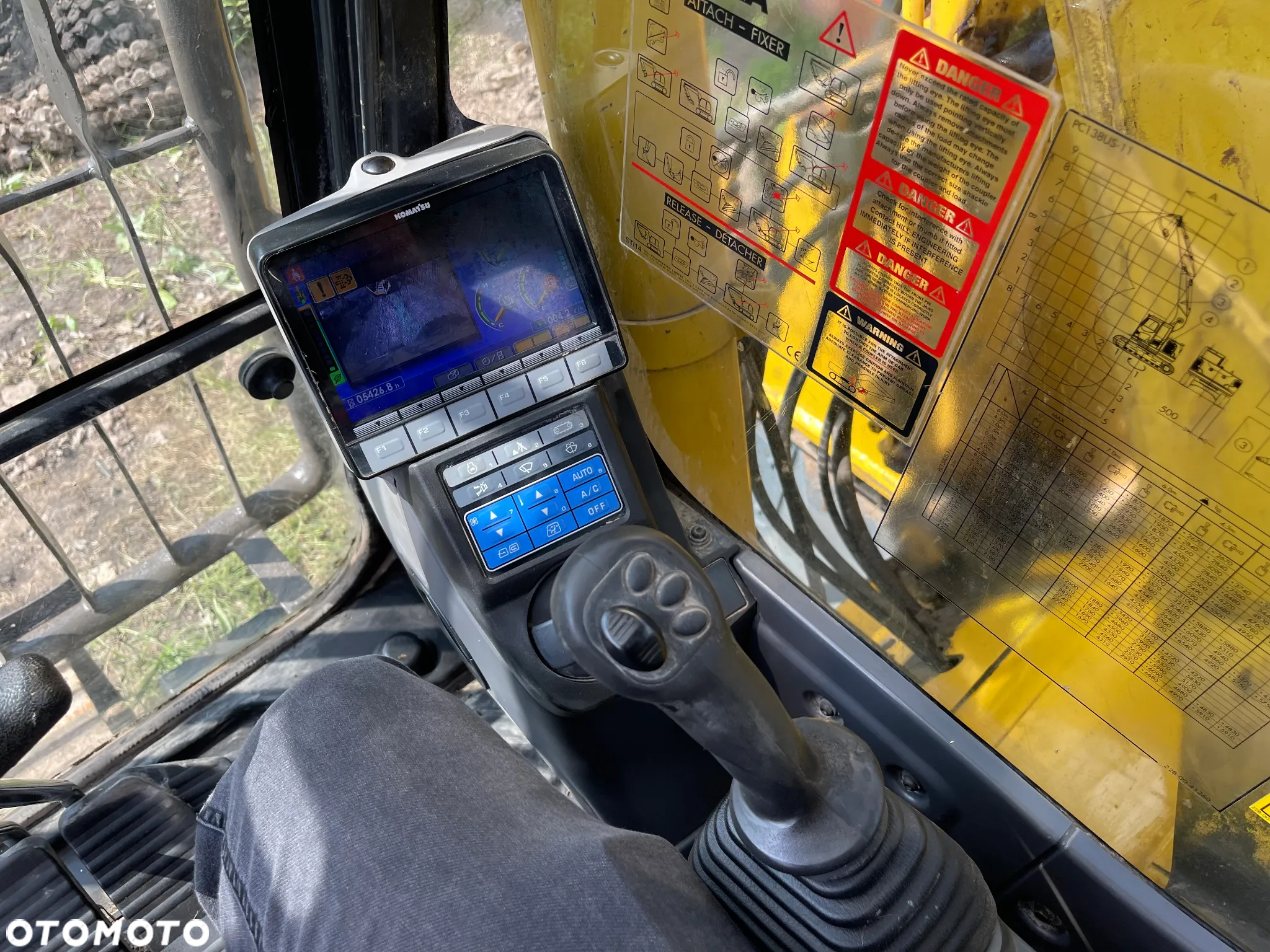 Komatsu Koparka Gąsiennicowa PC138US-11 Rok 2016 Klimatyzacja jcb doosan volvo 14 ton - 11