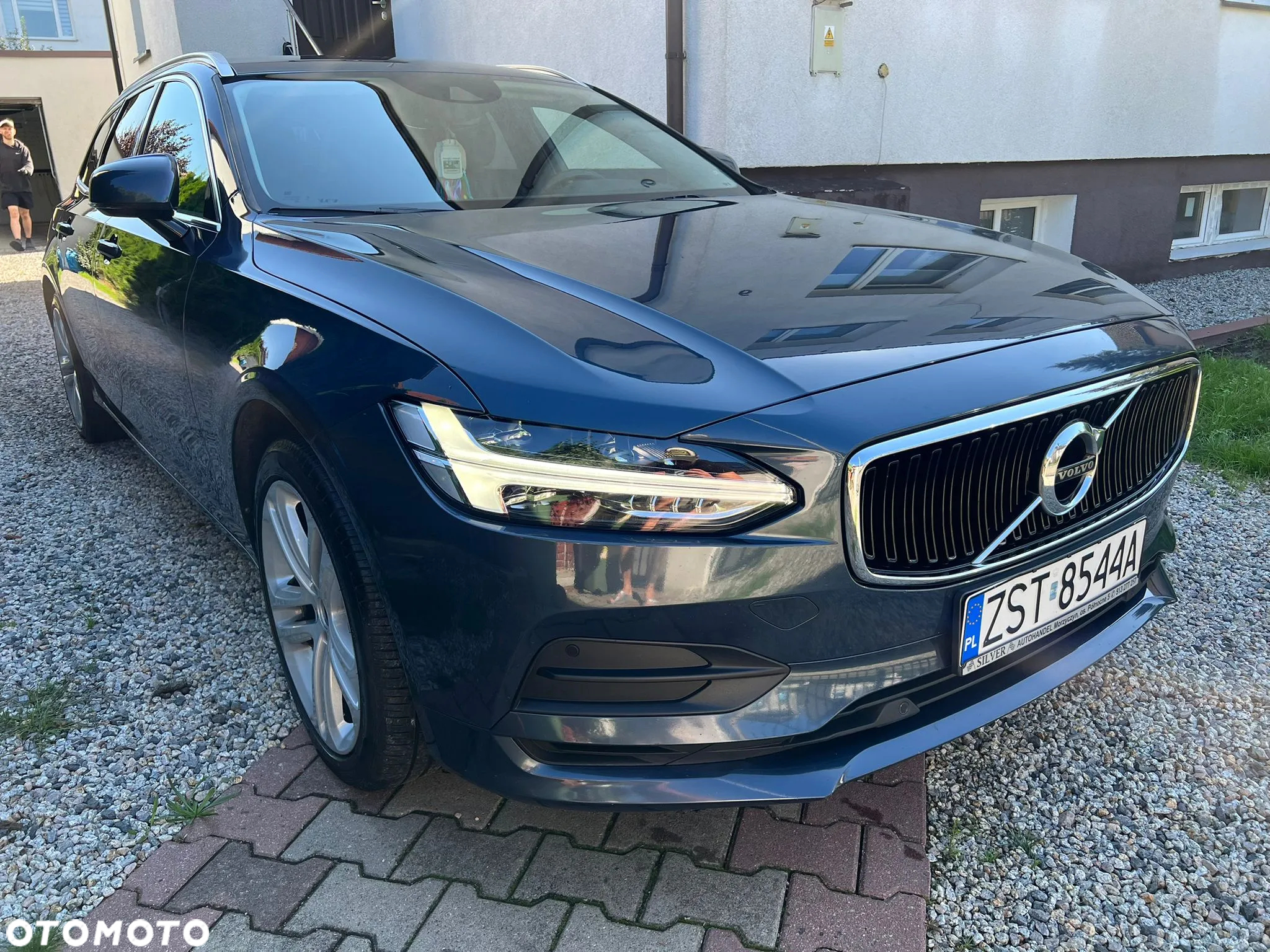 Volvo V90 D3 Momentum - 16
