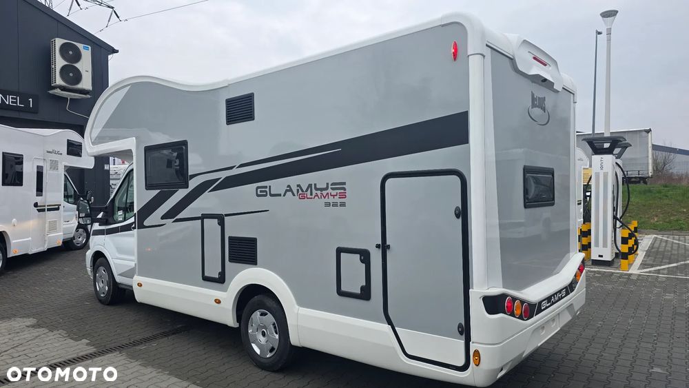 McLOUIS GLAMYS 322 - 27