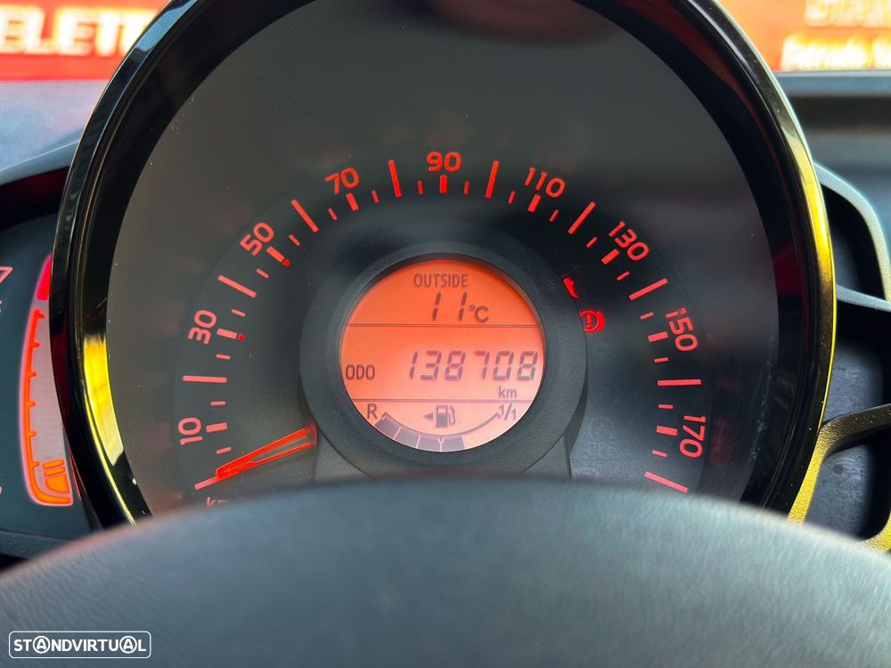 Toyota Aygo 1.0 X-Cite - 19