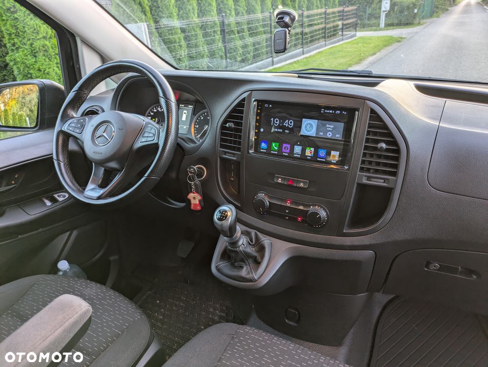 Mercedes-Benz VITO - 16
