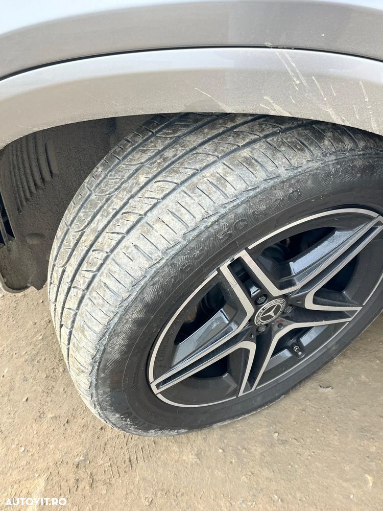 Mercedes-Benz GLE 350 d 4MATIC - 13