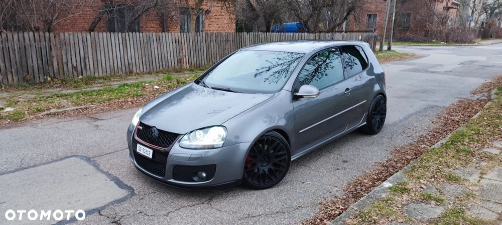 Volkswagen Golf 2.0 GTI - 13