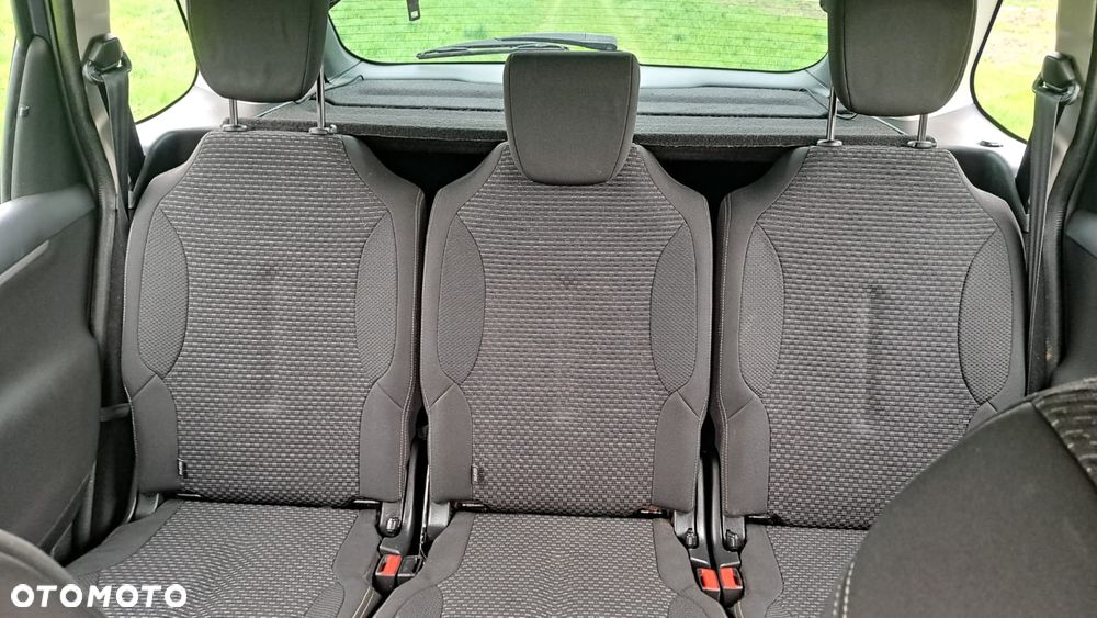 Citroën C4 Picasso 1.6 HDi FAP Exclusive - 18