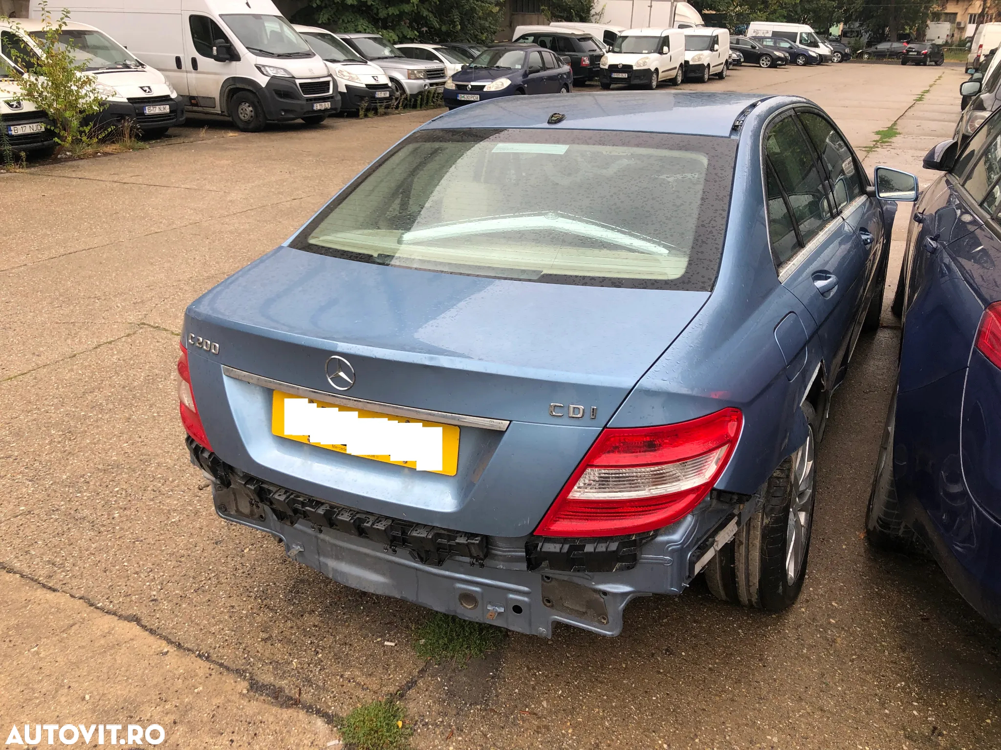 Dezmembrez Mercedes Benz C Class W204 C200 cdi bleo 2010 - 4