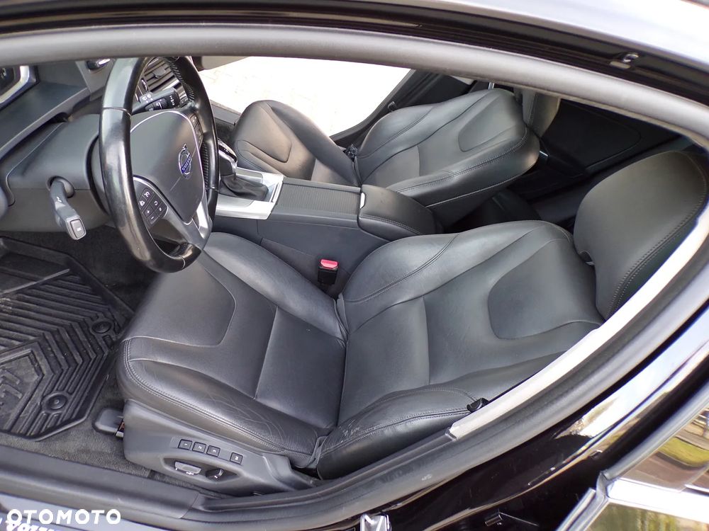 Volvo V60 D2 Drive-E Summum - 25