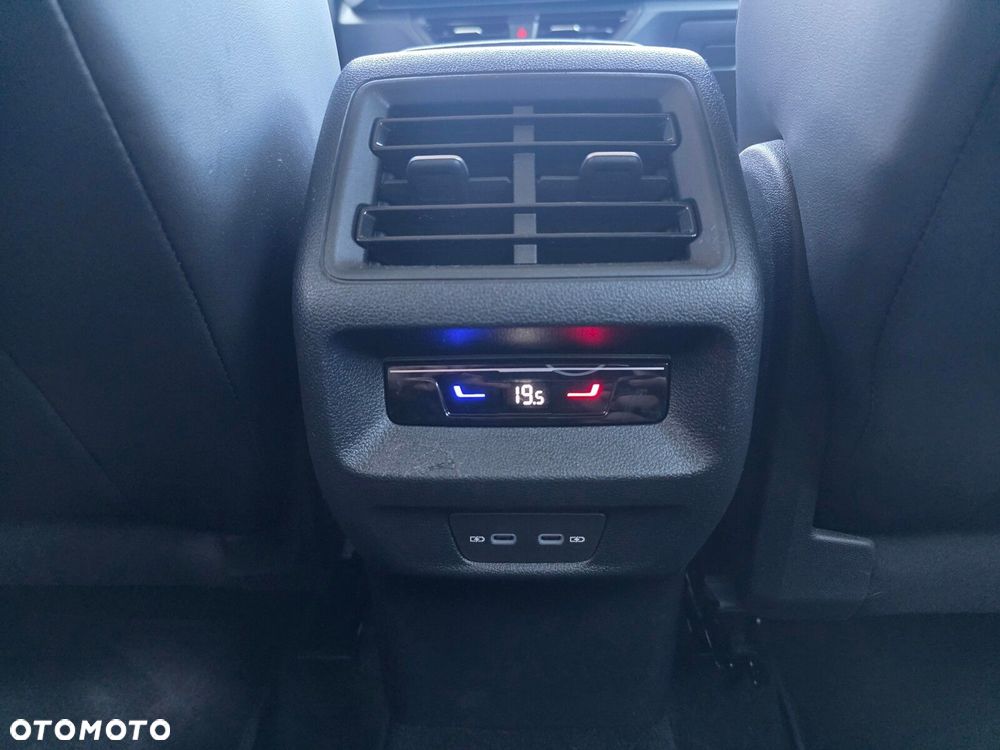 Volkswagen Tayron - 31