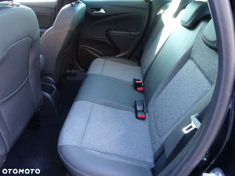 Opel Crossland X - 15