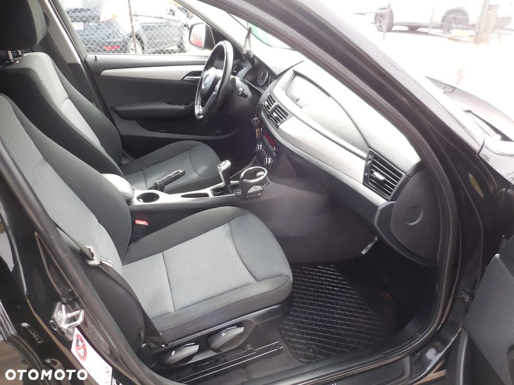BMW X1 - 10