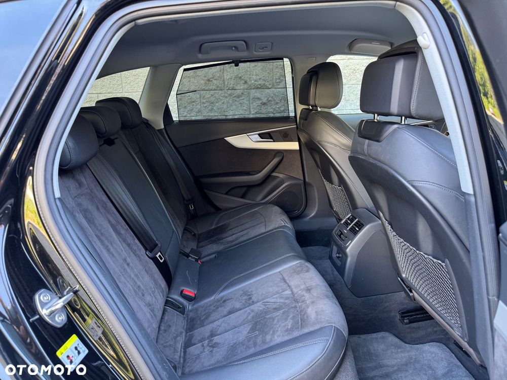 Audi A4 Avant 40 TDI quattro S tronic - 36