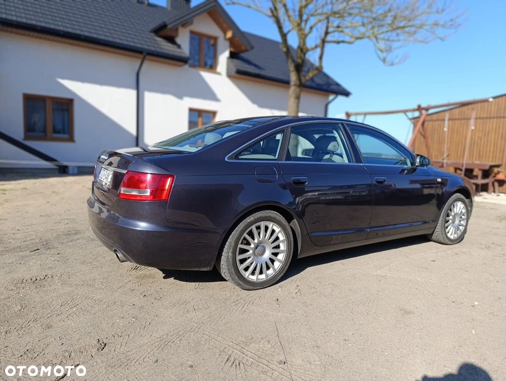 Audi A6 Limousine 2.4 - 10