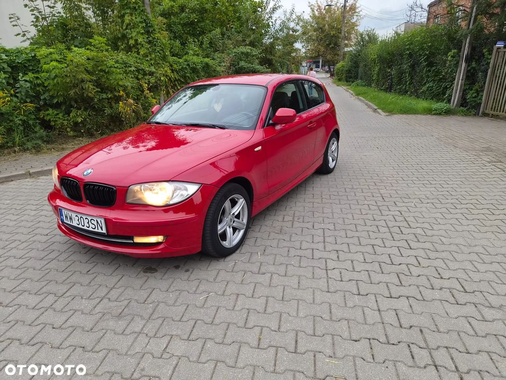 BMW Seria 1 2010 photo 3
