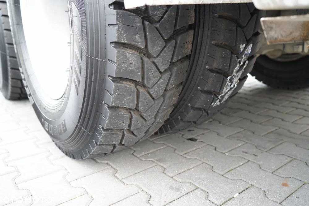 Mercedes-Benz AROCS 3240 / GRUSZKA 9M3 / 8x4 / BETONOMIESZARKA / OPONY 100% /  AUTOMAT - 22
