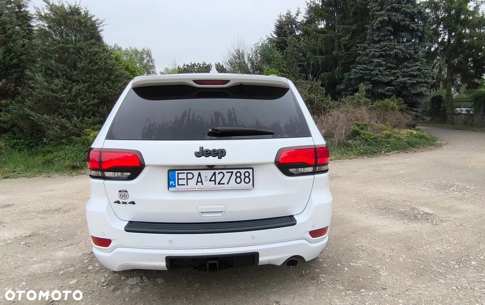 Jeep Grand Cherokee - 5