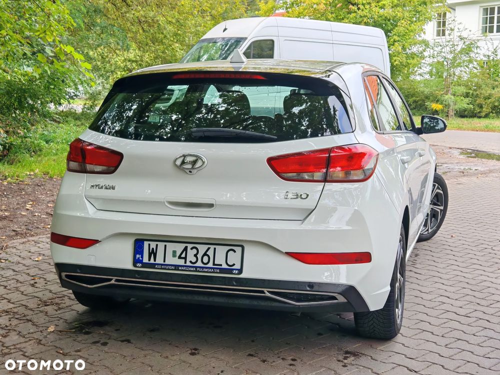 Hyundai i30 1.0 T-GDI Classic + DCT - 13