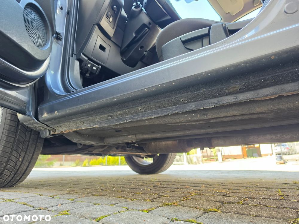 Nissan Qashqai 2.0 dCi 4x4 Tekna - 19