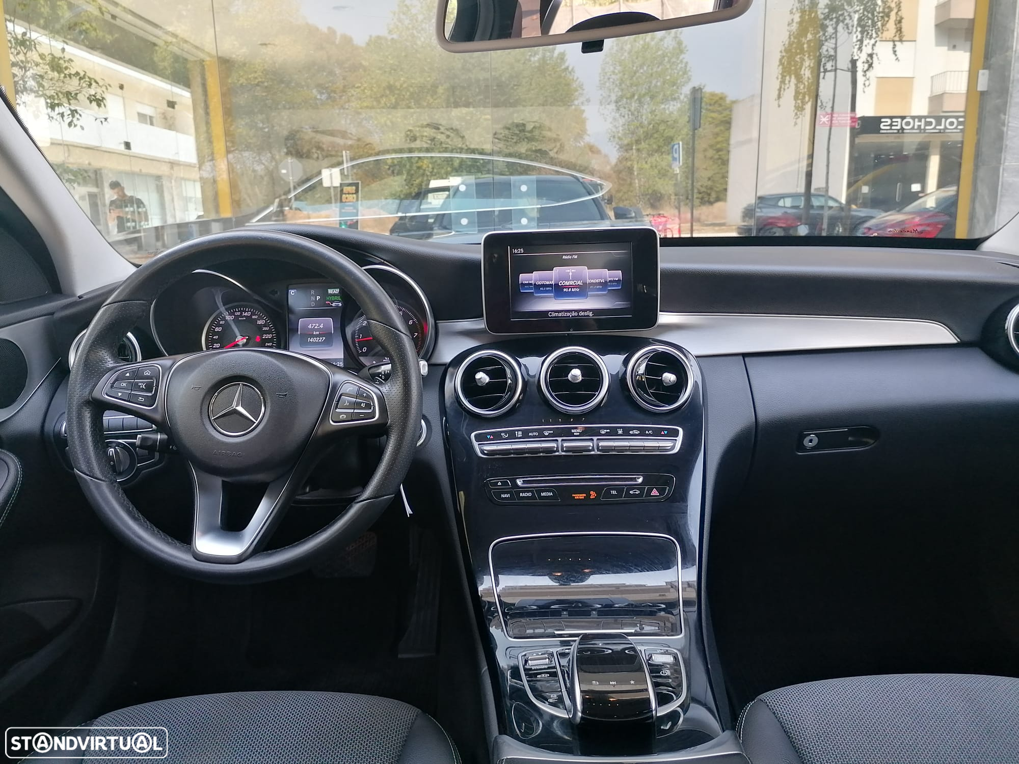 Mercedes-Benz C 350 e - 23