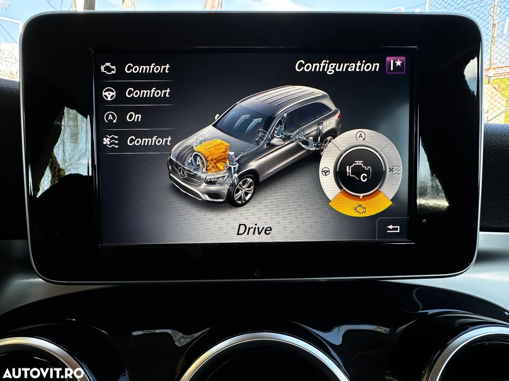 Mercedes-Benz GLC 220 d 4Matic 9G-TRONIC - 30