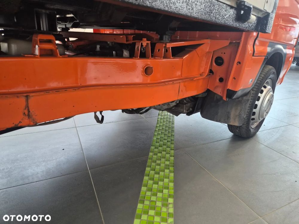 Piaggio PORTER S90 MAXXI EXTRA / WYWROTKA / 2 MIEJSCA / ALUMINIOWE BURTY / TYLNE KOŁA BLIZNIAK / MOŻLIWY TRANSPORT - 19