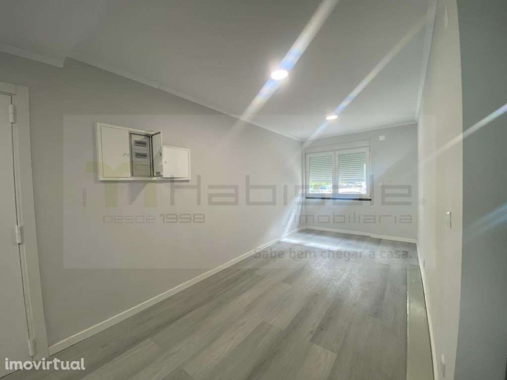 T2 em Benfica - Excelente Localização - Grande imagem: 2/13