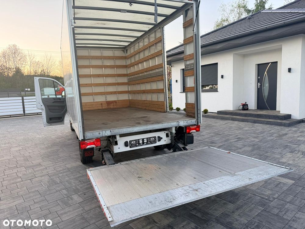 Volkswagen Crafter - 5