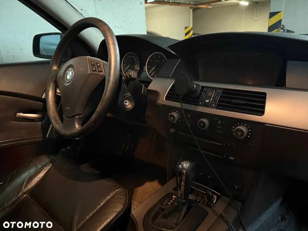 BMW Seria 5 - 11