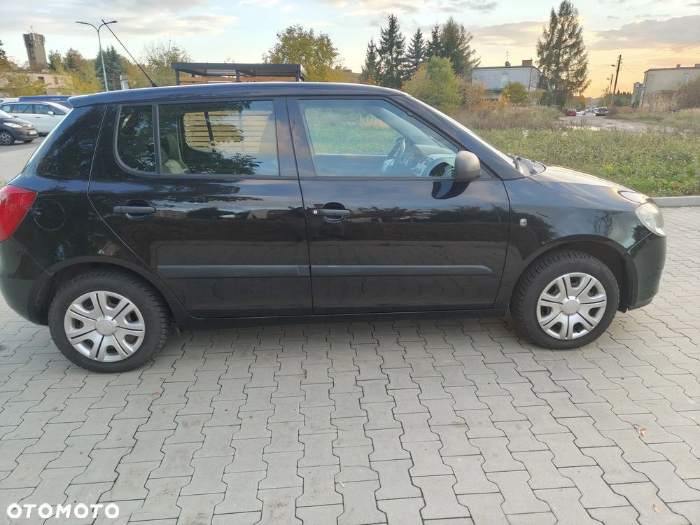 Skoda Fabia - 6