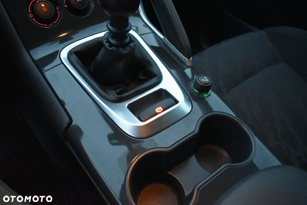 Peugeot 3008 1.6 HDi Trendy - 21