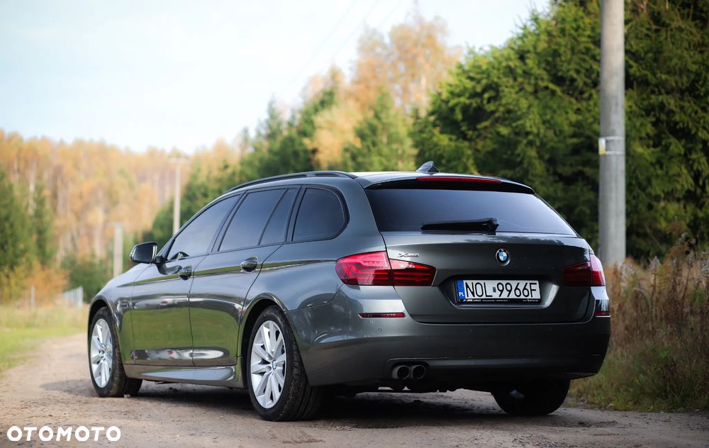 BMW Seria 5 520d xDrive - 4