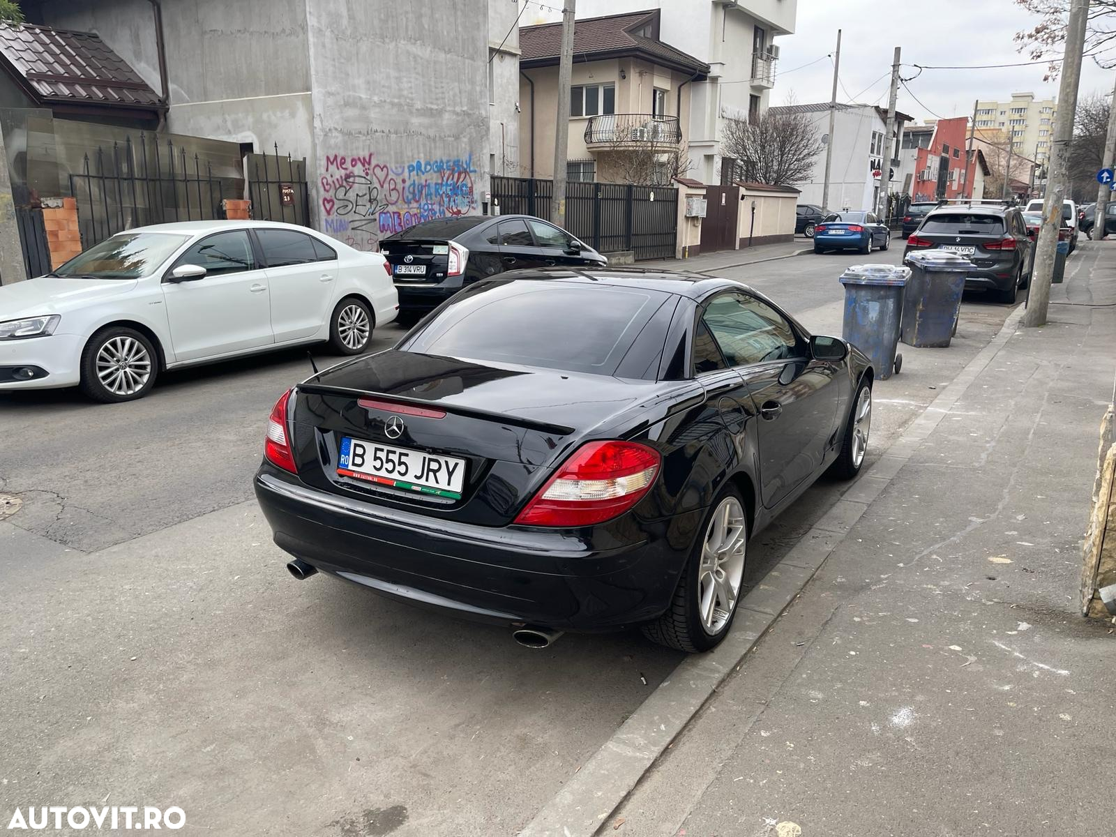 Mercedes-Benz SLK - 9