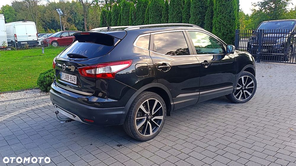 Nissan Qashqai 1.2 DIG-T Tekna - 2