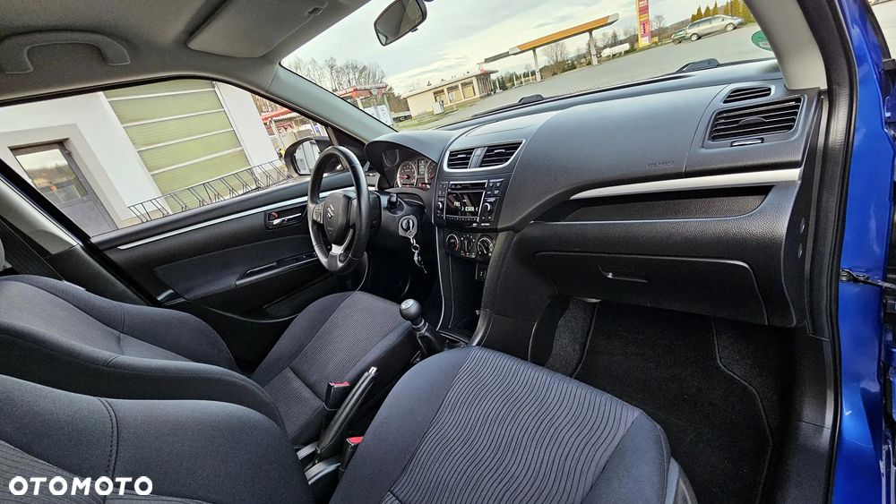 Suzuki Swift 1.2 4x4 Club - 24
