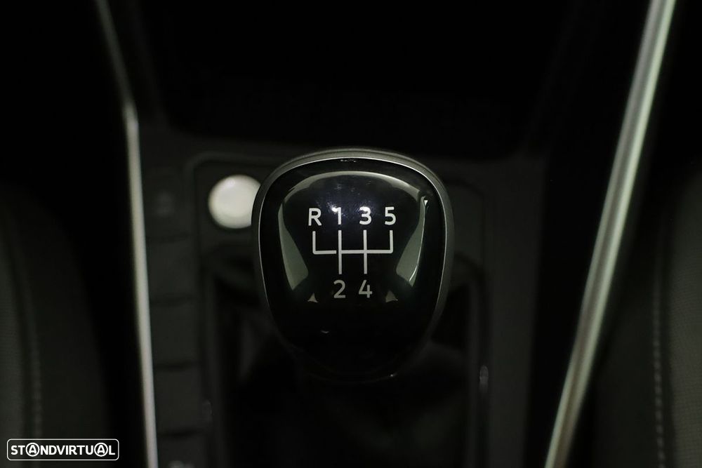VW Taigo 1.0 TSI Urban - 13