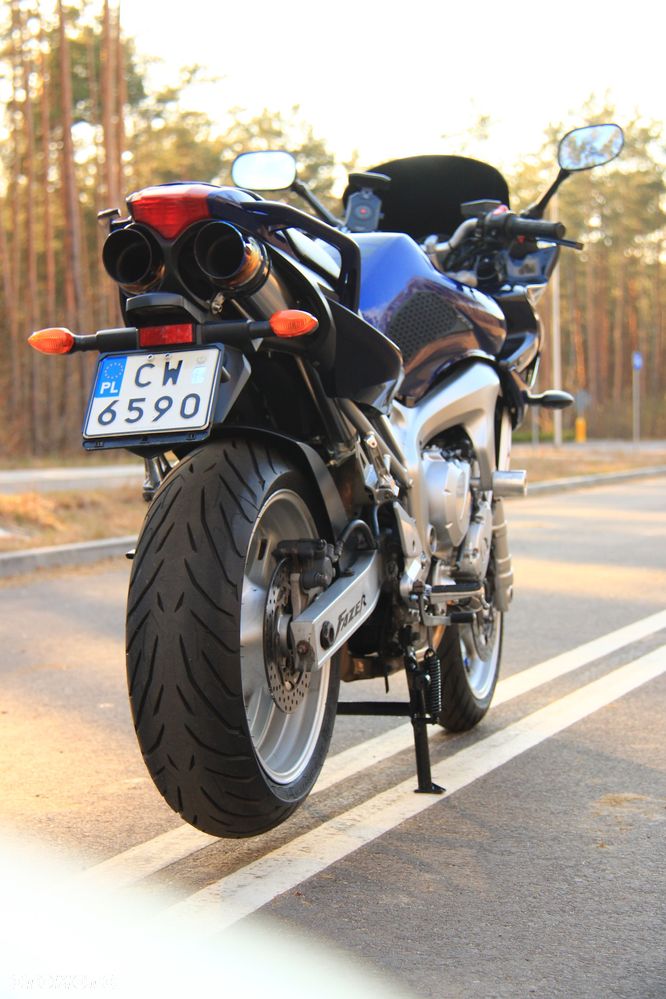 Yamaha FZ6 - 17