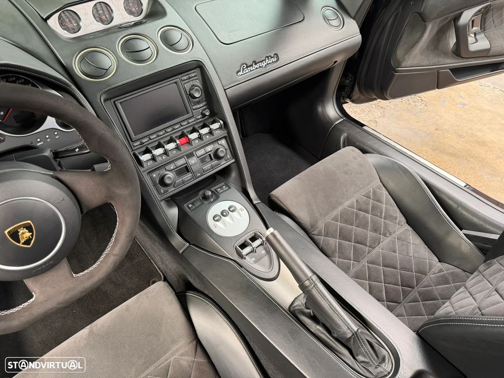 Lamborghini Gallardo LP560-4 E-Gear - 32