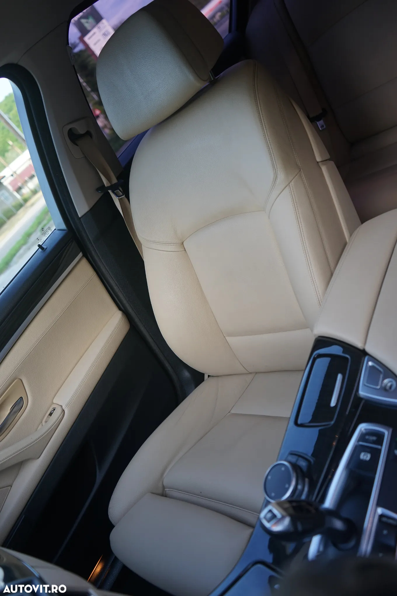 BMW Seria 5 520d EfficientDynamics Edition AT - 26