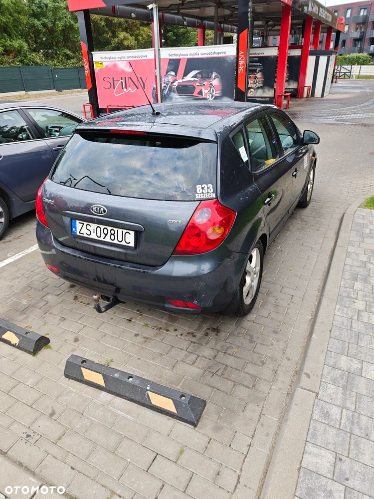Kia Ceed 1.6 CRDi EX - 3