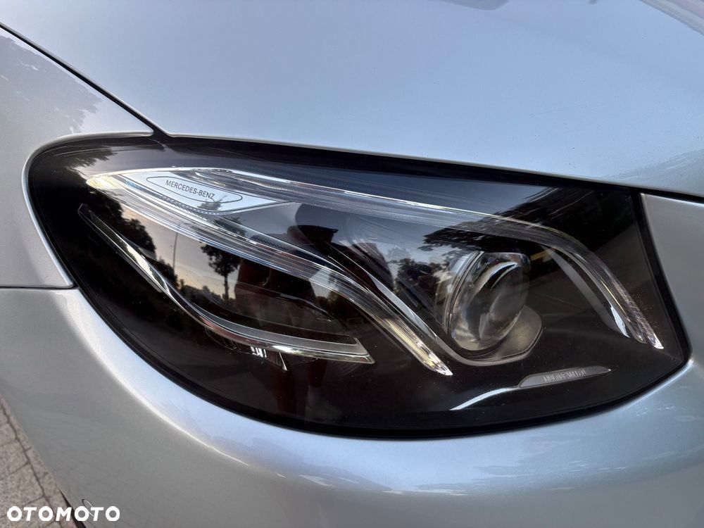 Mercedes-Benz Klasa E 220 d 9G-TRONIC - 14
